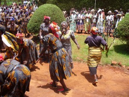 cameroon culture africa facts chronology bamileke african bafoussam